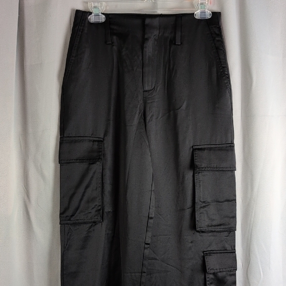 Zara Black Wide Leg  Cargo Pants. NWT. X-Small - Picture 2 of 9